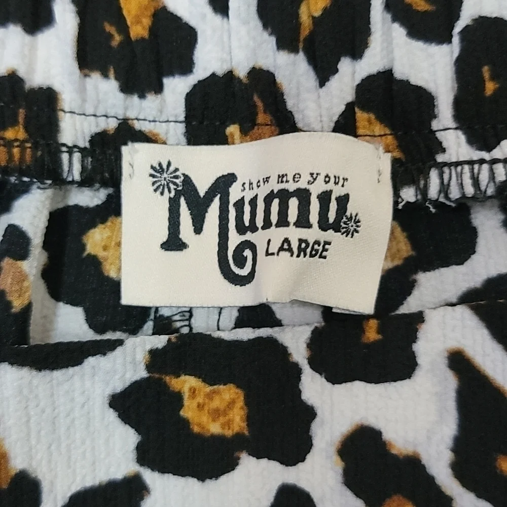 Show Me Your Mumu Maritime Short in White Tan Black Leopard Print Size Large